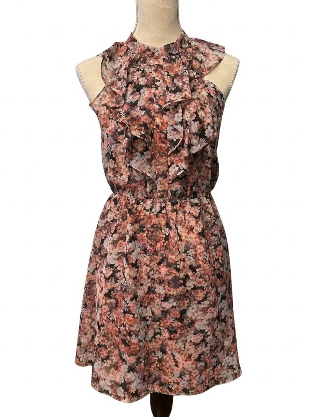 NWT BCBGeneration Floral Ruffled Mini Dress in Rose Bloom Size Small